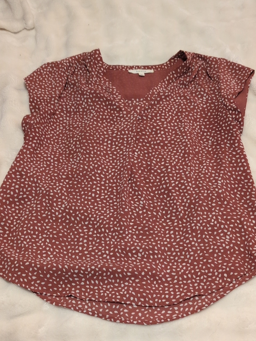 Fun 2 Fun Coral Pink Printed V-Neck Flutter Sleeve Blouse